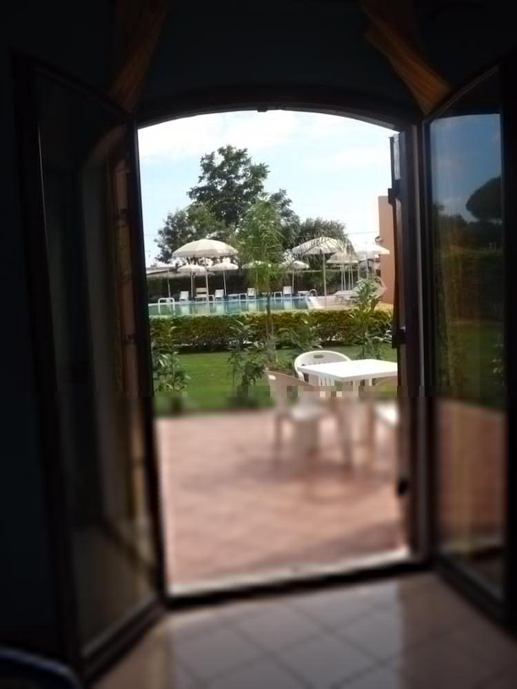 Hotel Ristorante Al Canto Delle Sirene Terracine Extérieur photo